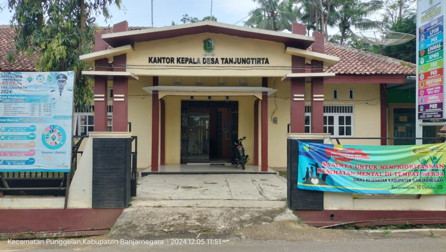 Pemandangan Desa Tanjungtirta